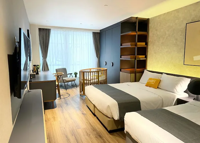 Dash Living On Prat Hong Kong